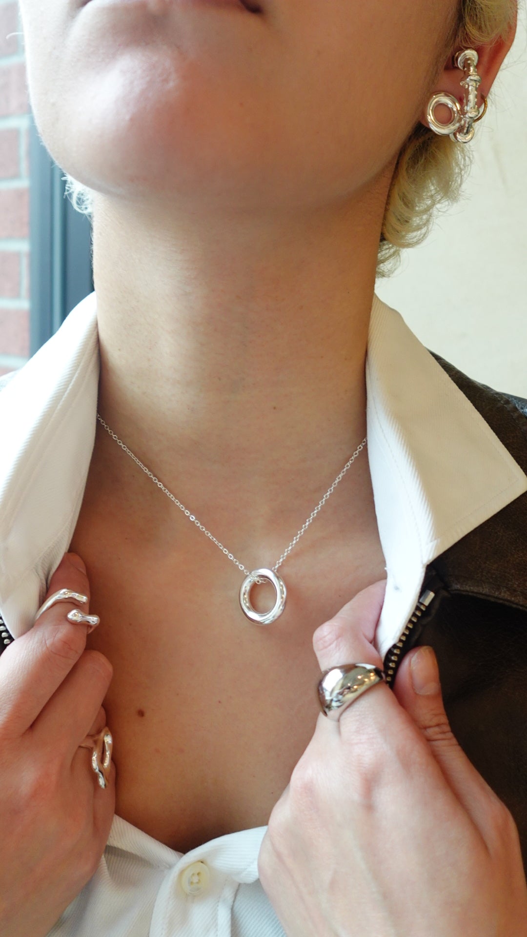 Circle Necklace (Avemaria)